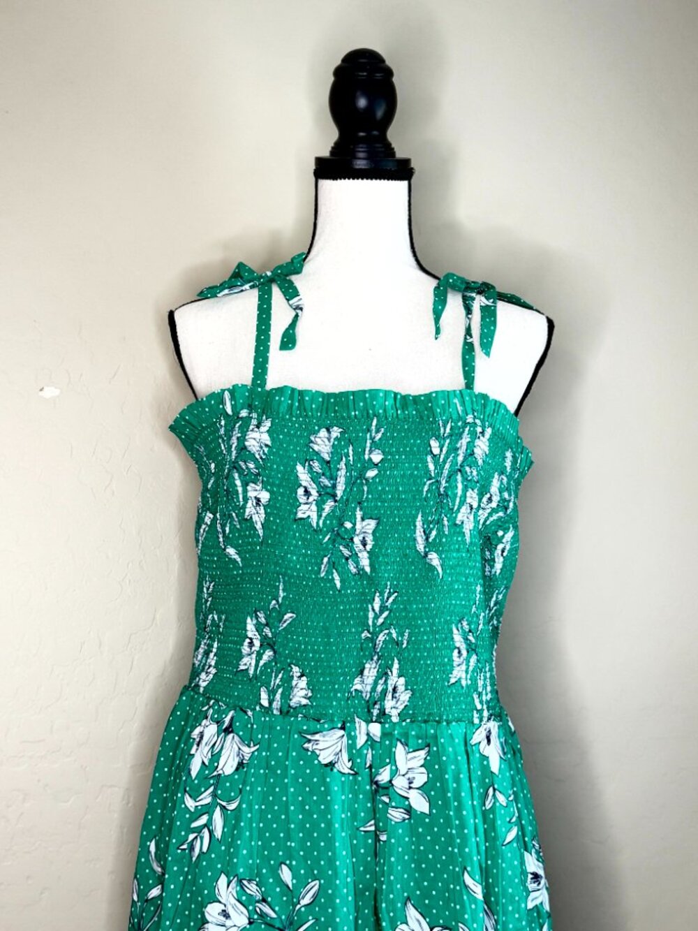 Draper James Smocked Floral Green Sundress Size XL NWT - Picture 3 of 9